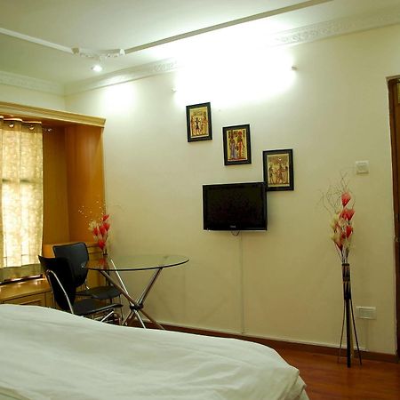 Kp Serviced Apartments Hyderabad Eksteriør bilde